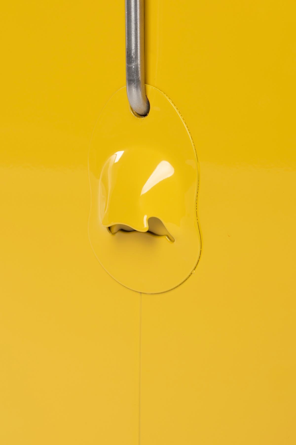 Cooler Be Wine in Gelb präsentiert im Onlineshop von KAQTU Design AG. Kühltasche ist von Zuiver