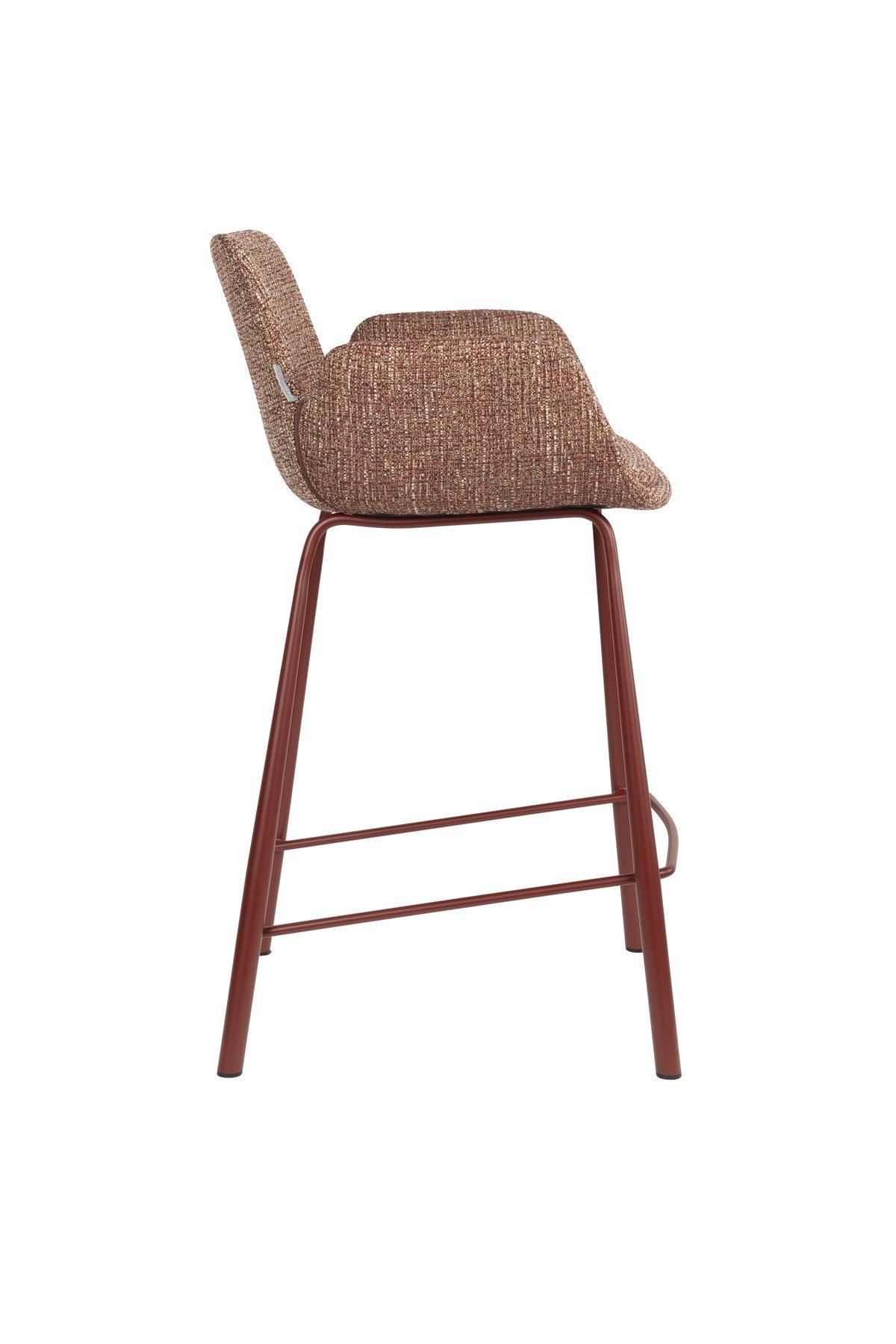 Barhocker Brit von Zuiver mit gepolstertem Sitz und Rückenlehne aus Polyester, schwarzes Gestell, erhältlich in Grau, Rot oder Beige.
