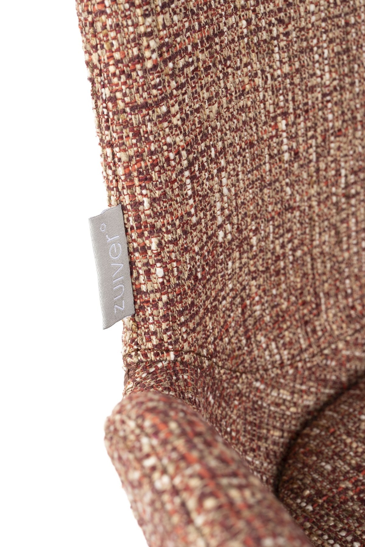 Barhocker Brit von Zuiver mit gepolstertem Sitz und Rückenlehne aus Polyester, schwarzes Gestell, erhältlich in Grau, Rot oder Beige.