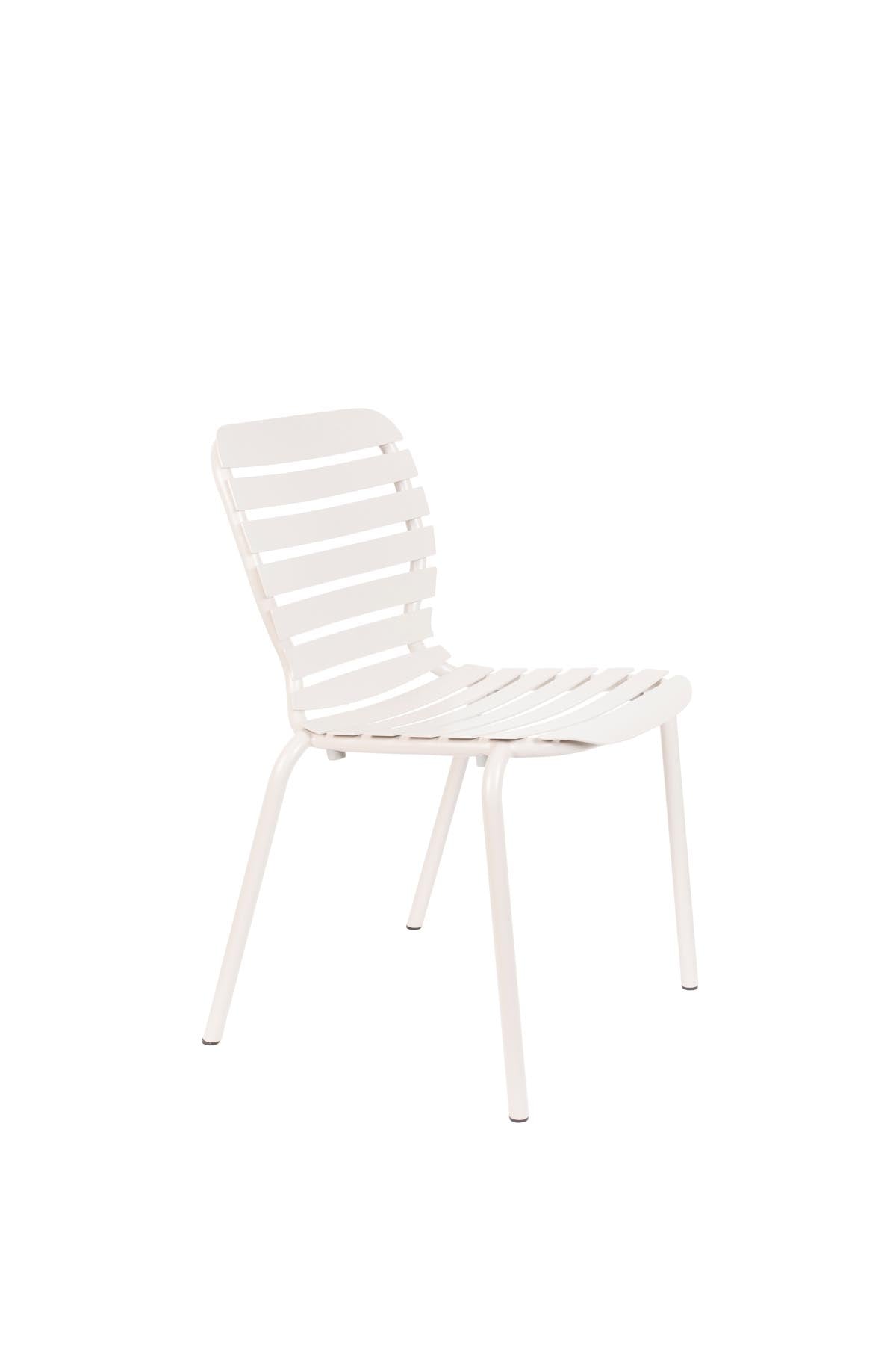 Gartentisch Vondel 168.5 + 2 Stühle + Bank Vondel weiss in Weiss präsentiert im Onlineshop von KAQTU Design AG. Gartentischset ist von Zuiver