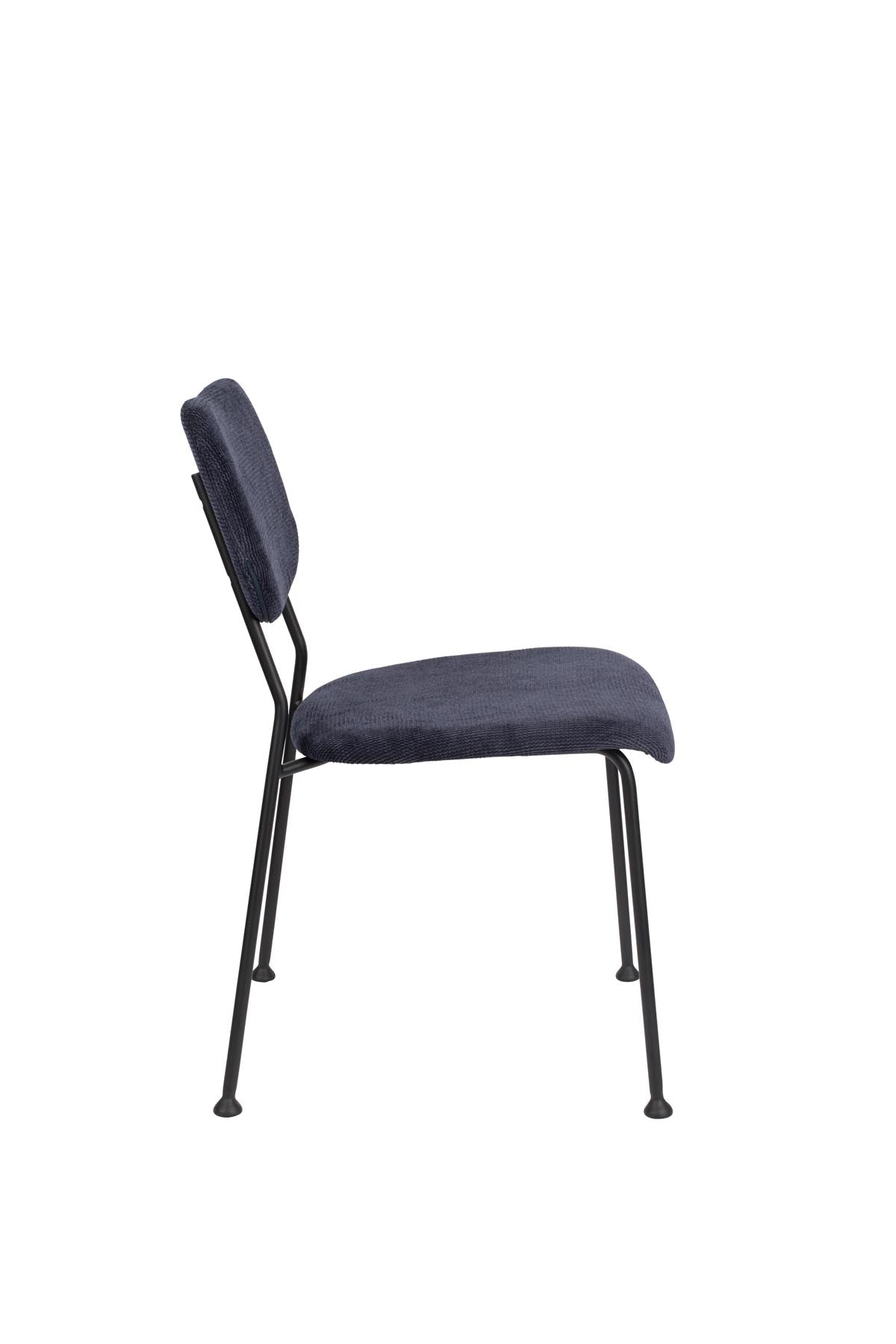 Stuhl Benson in Dunkelblau präsentiert im Onlineshop von KAQTU Design AG. Stuhl ist von Zuiver
