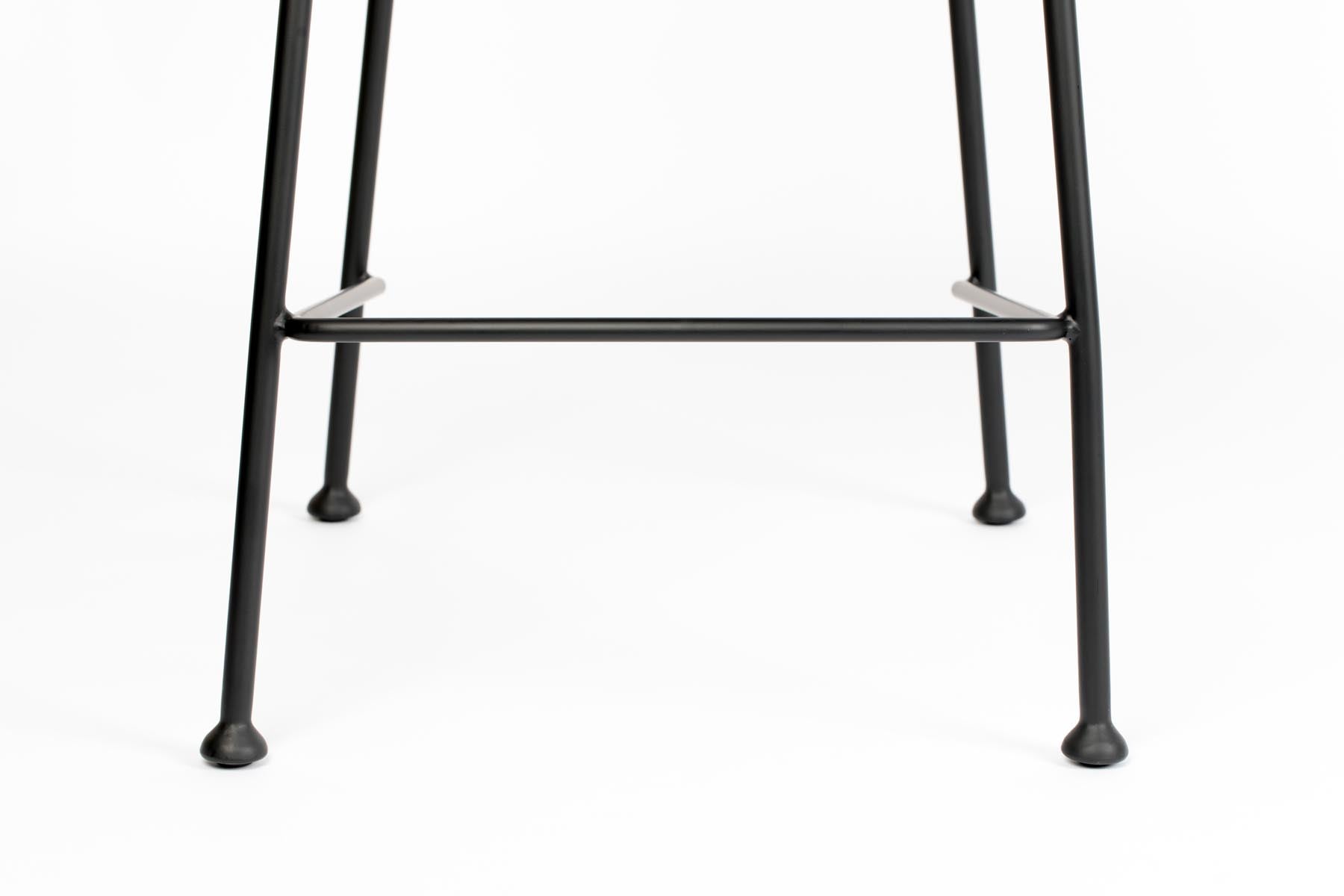 Barstuhl Benson in Blau präsentiert im Onlineshop von KAQTU Design AG. Barstuhl ist von Zuiver