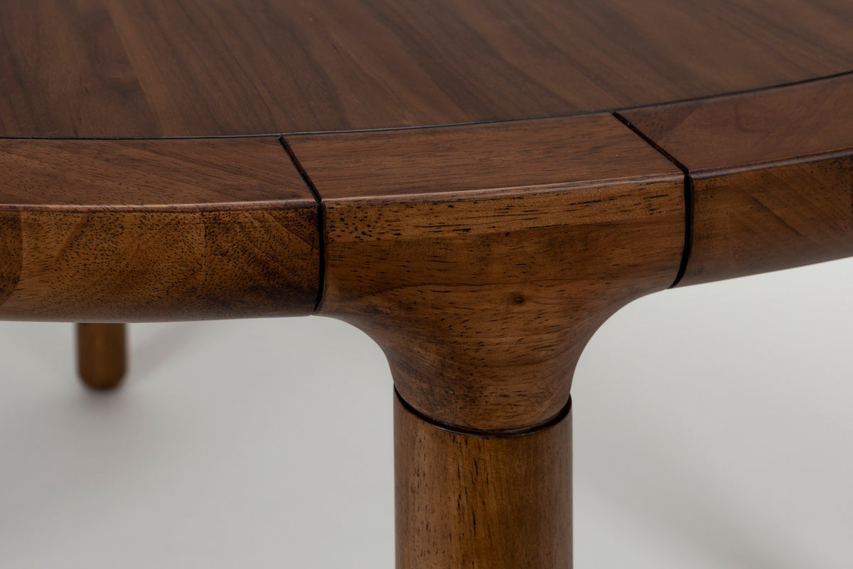 Tisch Storm in Braun präsentiert im Onlineshop von KAQTU Design AG. Esstisch ist von Zuiver