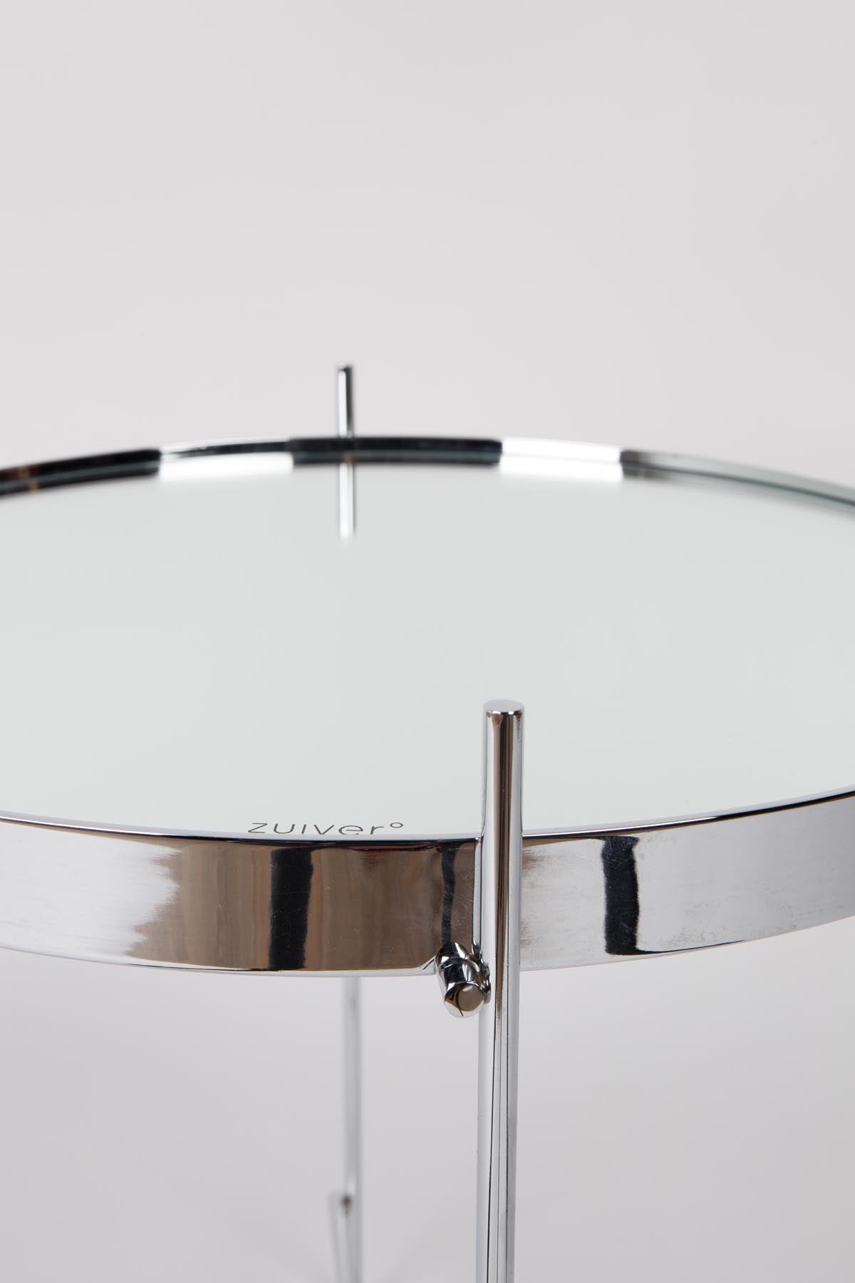 Beistelltisch Cupid in Silber präsentiert im Onlineshop von KAQTU Design AG. Beistelltisch ist von Zuiver