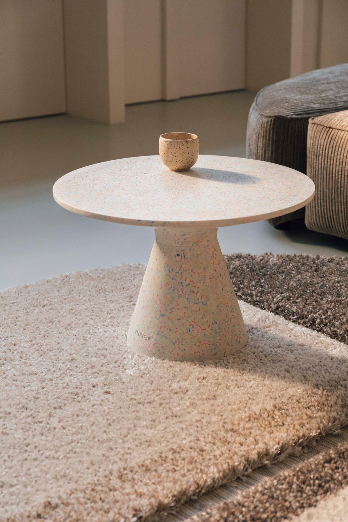Beistelltisch Victoria in Mehrfarbig präsentiert im Onlineshop von KAQTU Design AG. Beistelltisch ist von Zuiver