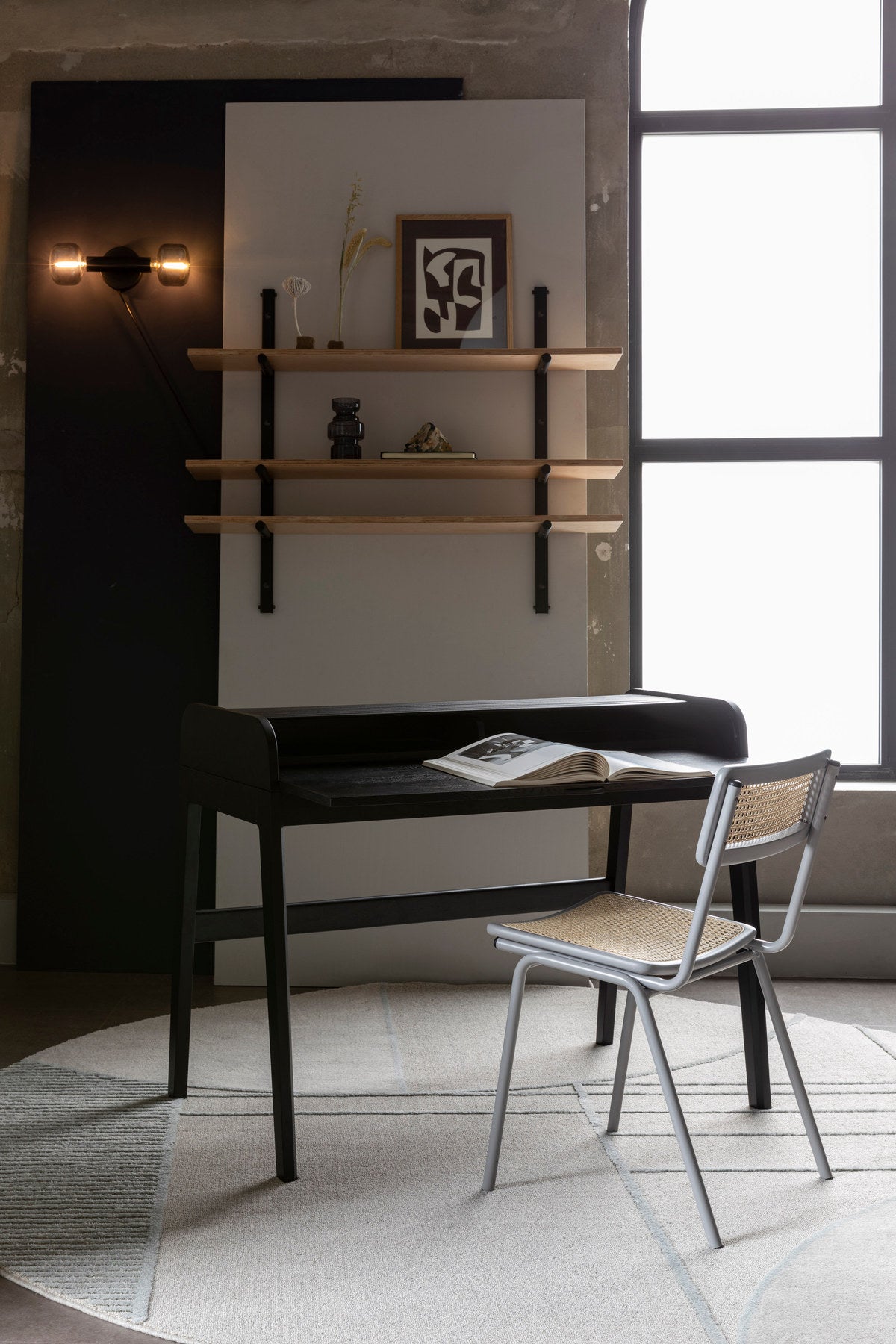 Bürotisch Barbier, Holzschreibtisch mit Beinen und ausziehbarer Arbeitsplatte
