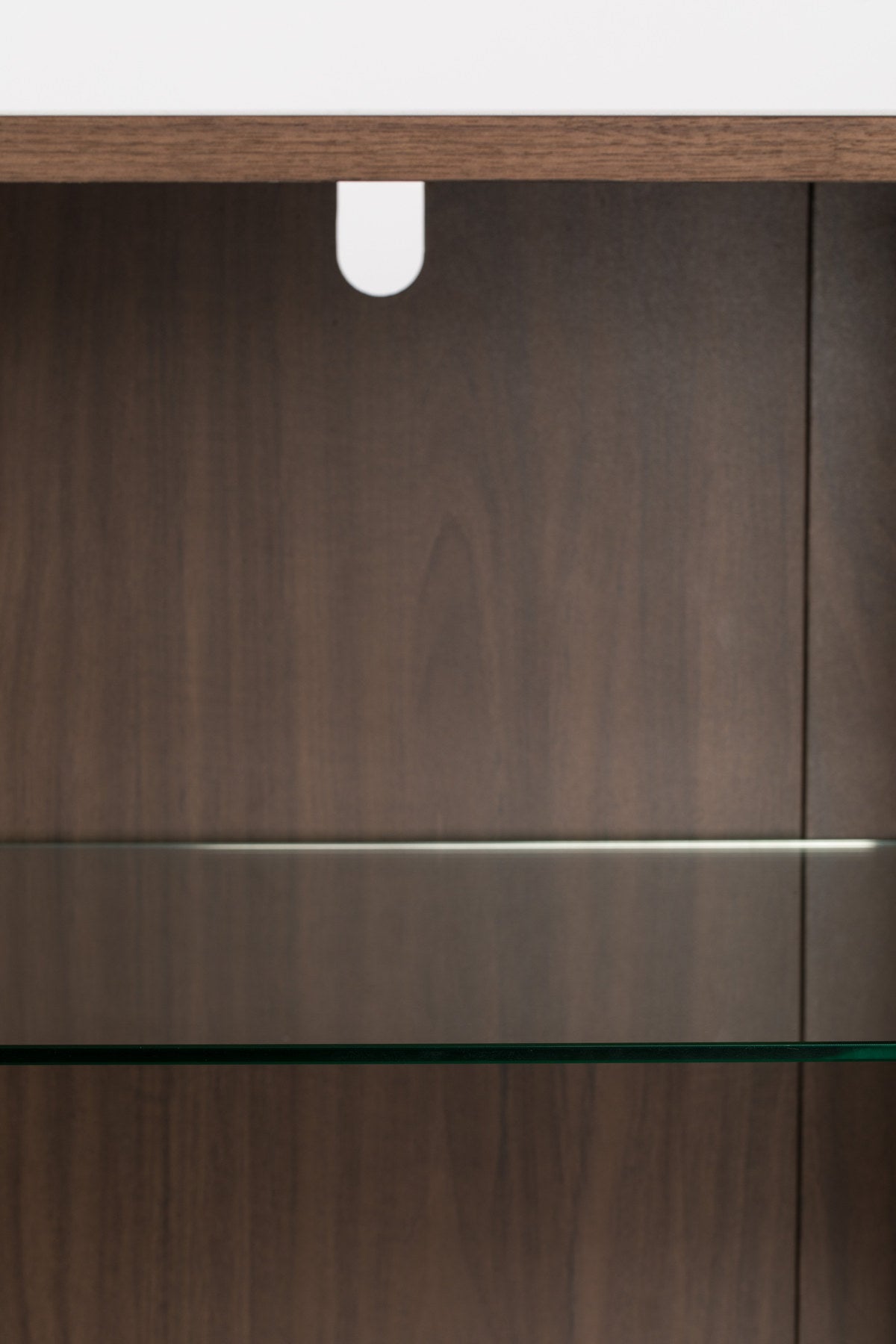 Sideboard Barbier in Braun präsentiert im Onlineshop von KAQTU Design AG. High-Sideboard ist von Zuiver
