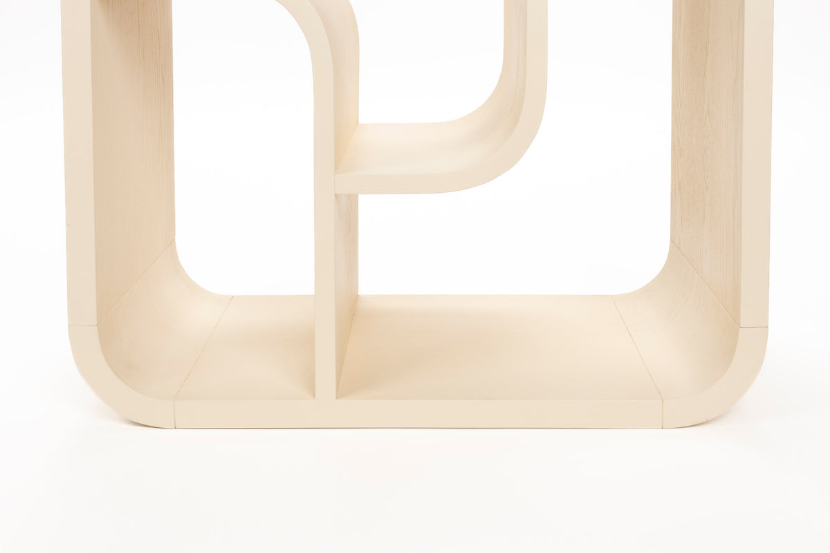 Seven Regal in Brown präsentiert im Onlineshop von KAQTU Design AG. Standregal ist von Zuiver