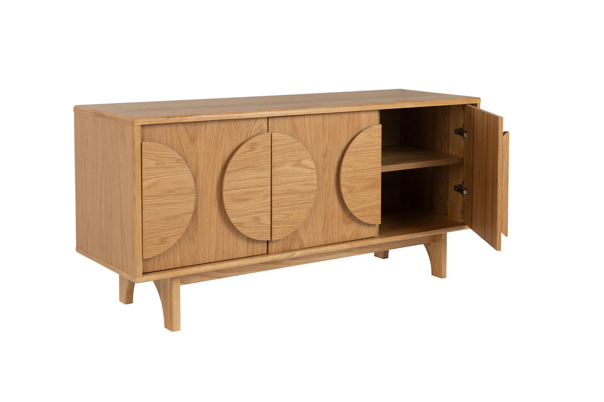 Sideboard Groove 3 Doors in Natur präsentiert im Onlineshop von KAQTU Design AG. Sideboard ist von Zuiver