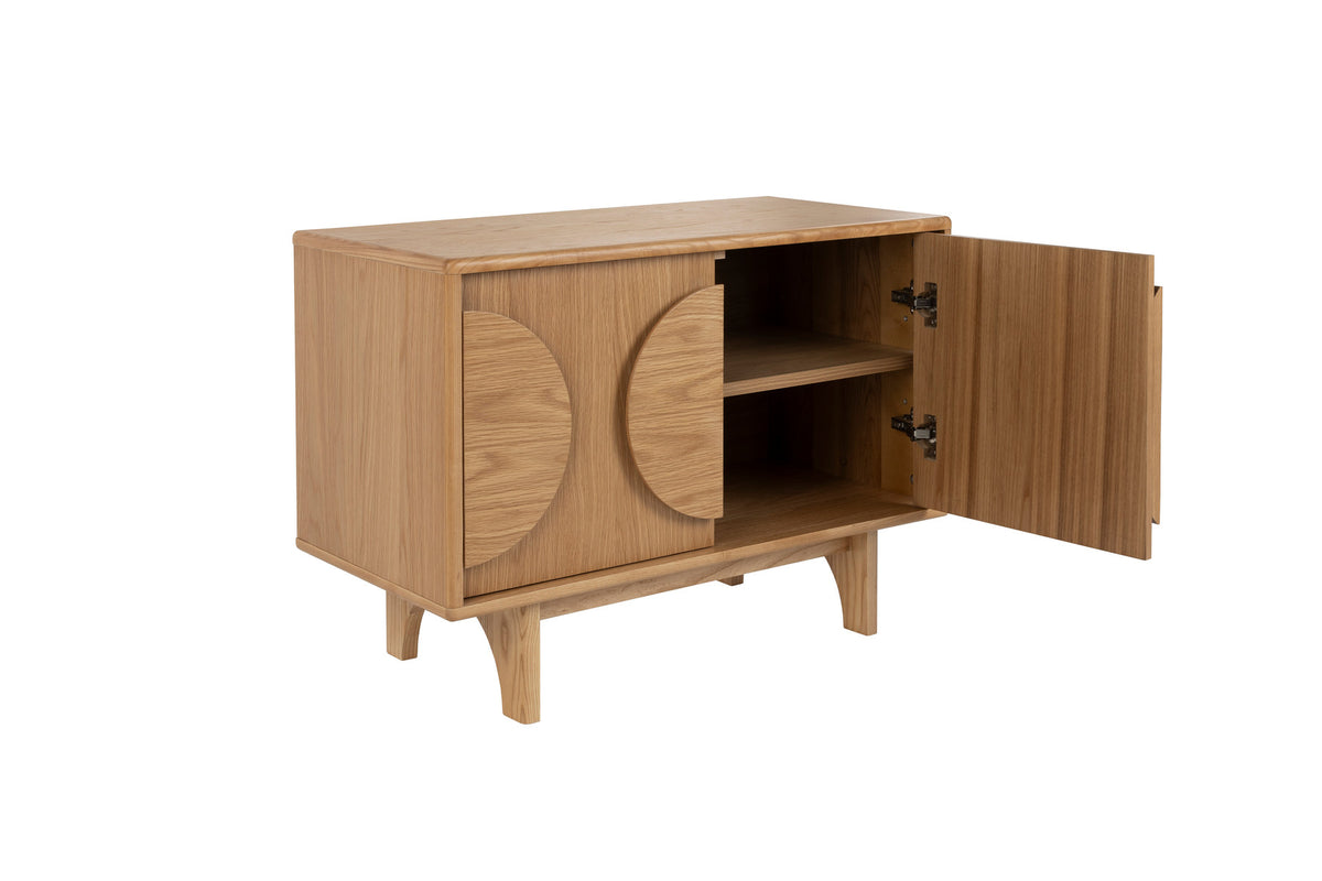 Sideboard Groove 2 Doors in Natur präsentiert im Onlineshop von KAQTU Design AG. Sideboard ist von Zuiver