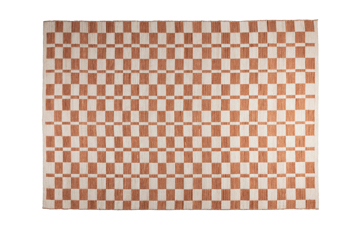 Teppich Checker in beige präsentiert im Onlineshop von KAQTU Design AG. Teppich ist von Zuiver
