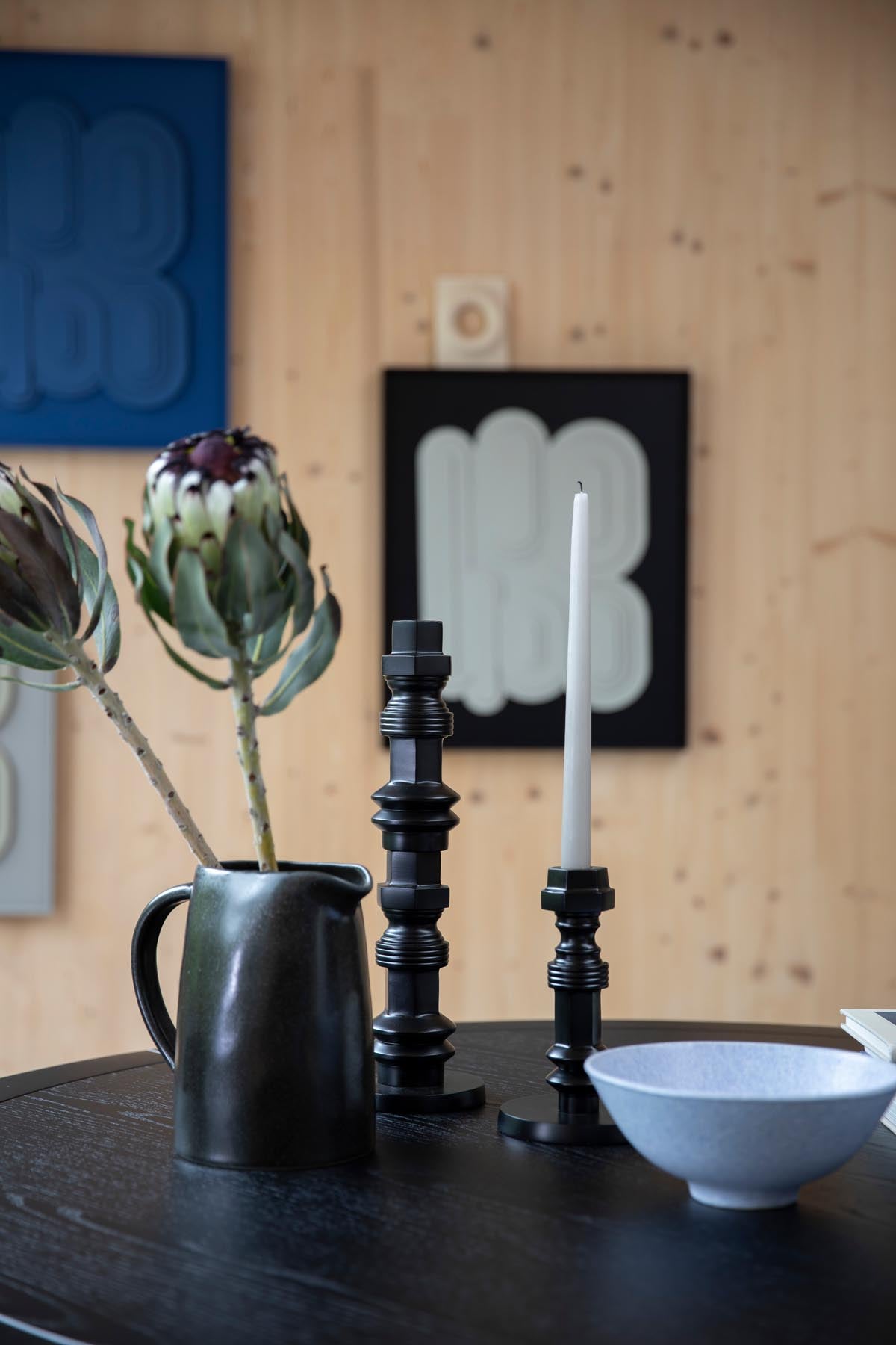 Wall Art August in Schwarz / Weiss präsentiert im Onlineshop von KAQTU Design AG. Bild ist von Zuiver