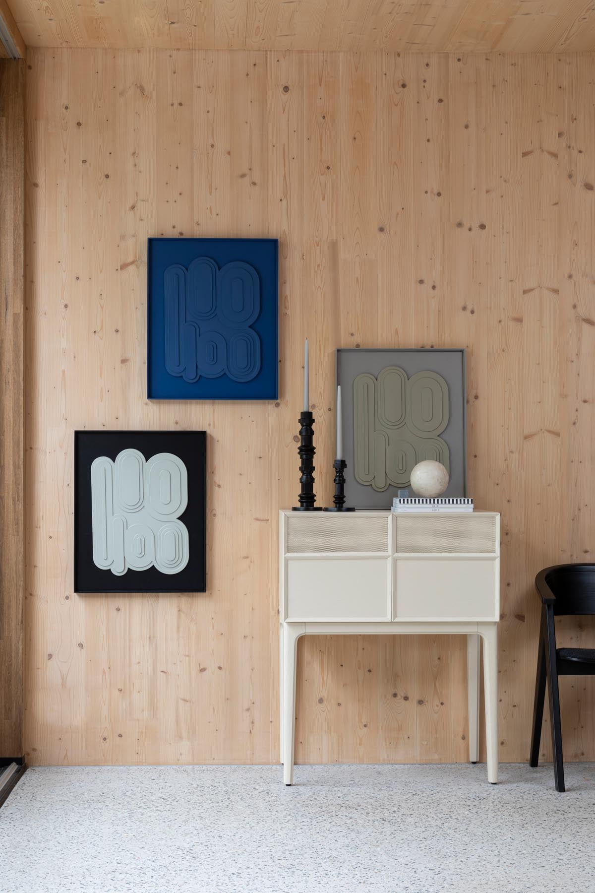 Wall Art August in Blau präsentiert im Onlineshop von KAQTU Design AG. Bild ist von Zuiver