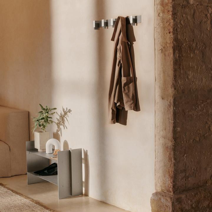 Lager von Ferm Living: Aluminium im Industrie-Look