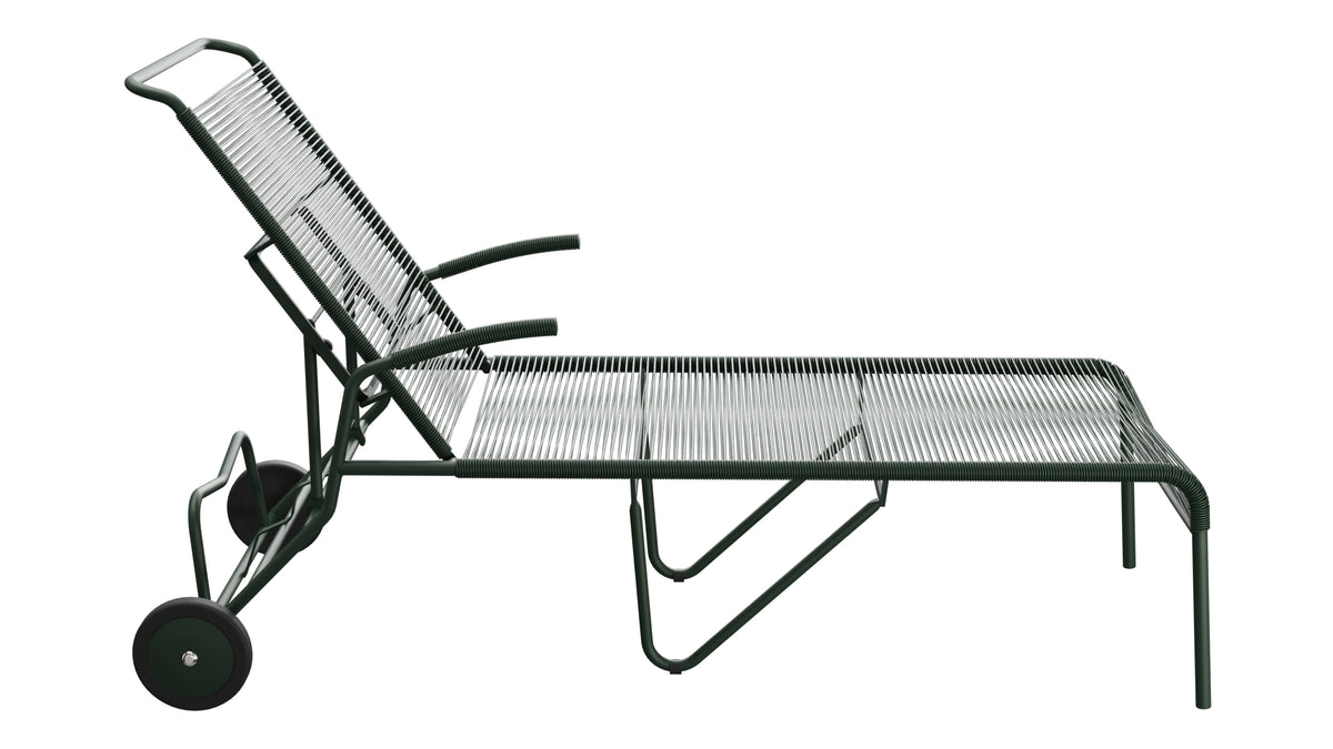 Säntis Spaghetti-Rollenliege in Tannengrün präsentiert im Onlineshop von KAQTU Design AG. Liegestuhl ist von Schaffner