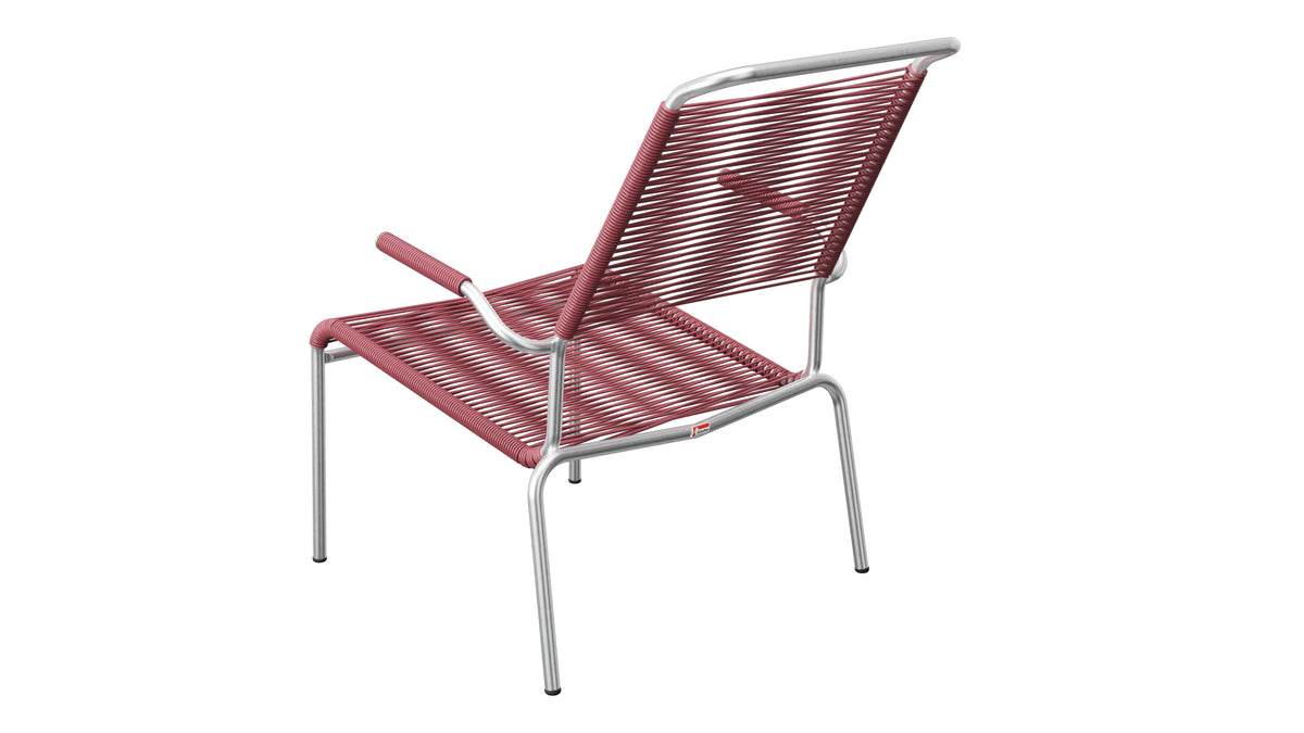Säntis Lounger Spaghetti mit Armlehne Hochlehner in Bordeaux präsentiert im Onlineshop von KAQTU Design AG. Outdoor-Sessel mit Armlehnen ist von Schaffner