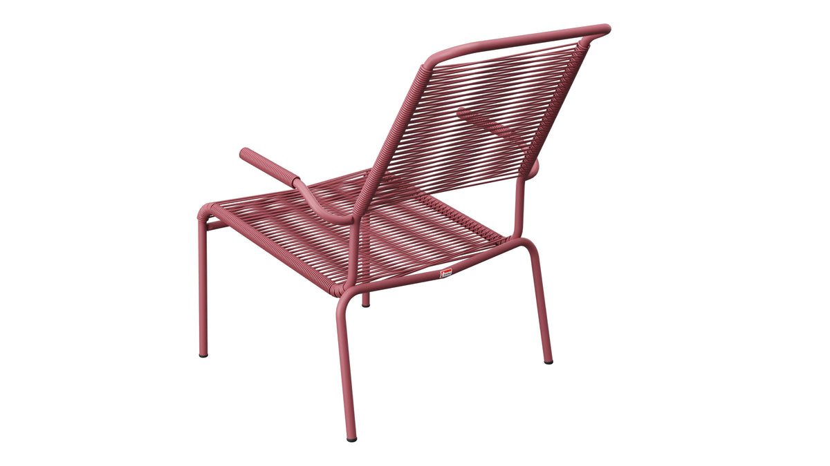 Säntis Lounger Spaghetti mit Armlehne Hochlehner in Bordeaux präsentiert im Onlineshop von KAQTU Design AG. Outdoor-Sessel mit Armlehnen ist von Schaffner