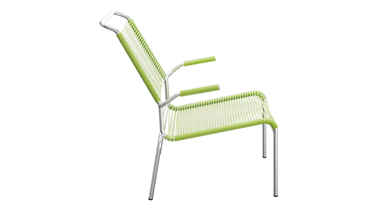 Säntis Lounger Spaghetti mit Armlehne Hochlehner in Hellgrün präsentiert im Onlineshop von KAQTU Design AG. Outdoor-Sessel mit Armlehnen ist von Schaffner