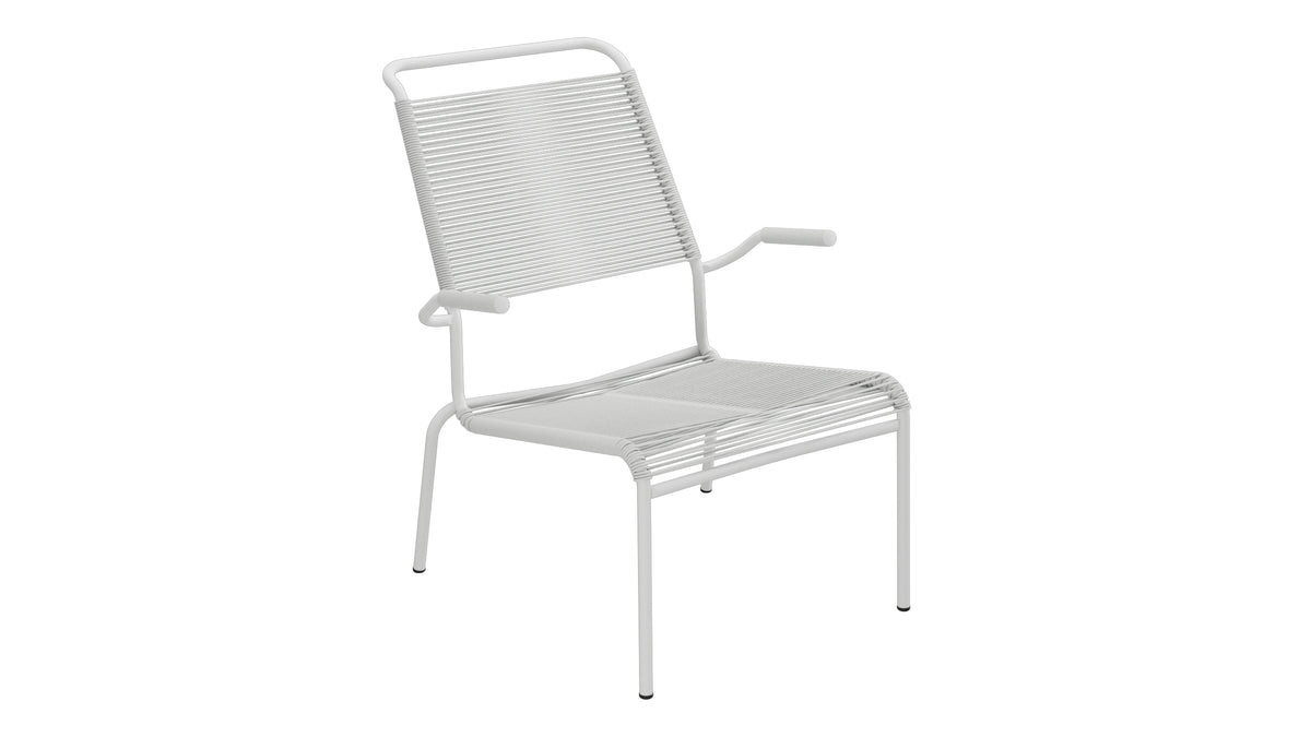 Säntis Lounger Spaghetti mit Armlehne Hochlehner in Alusilber präsentiert im Onlineshop von KAQTU Design AG. Outdoor-Sessel mit Armlehnen ist von Schaffner