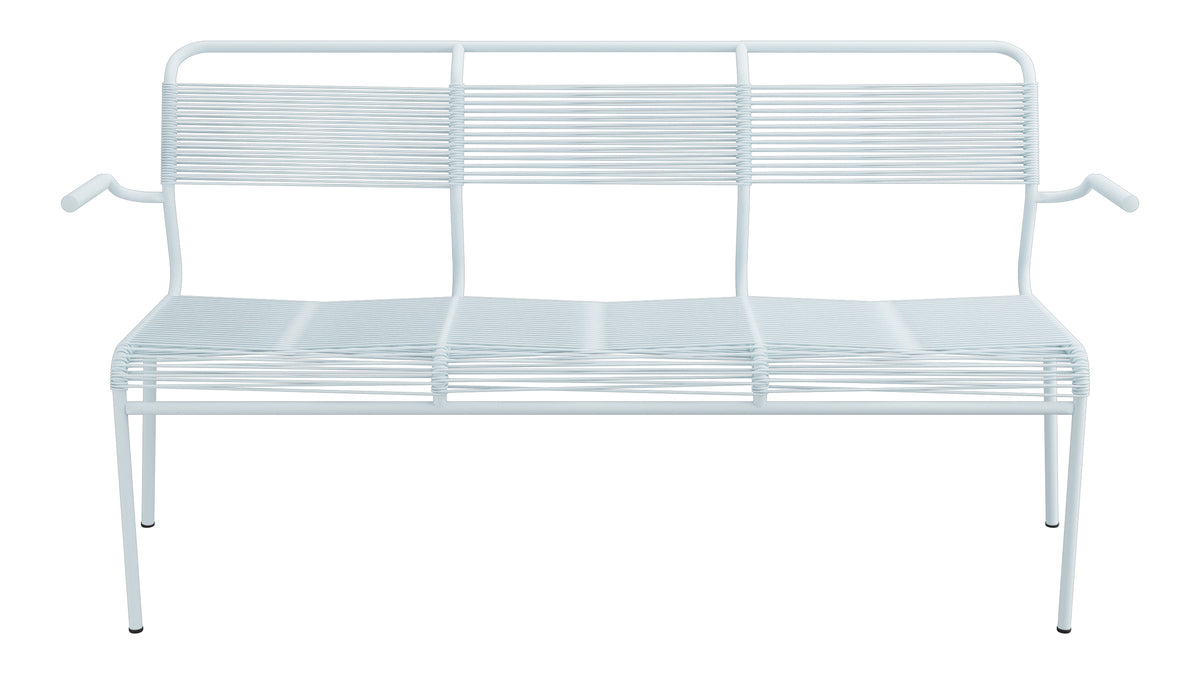 Säntis Spaghetti-3er-Gartenbank mit Armlehne in Pastellblau präsentiert im Onlineshop von KAQTU Design AG. Gartenbank ist von Schaffner