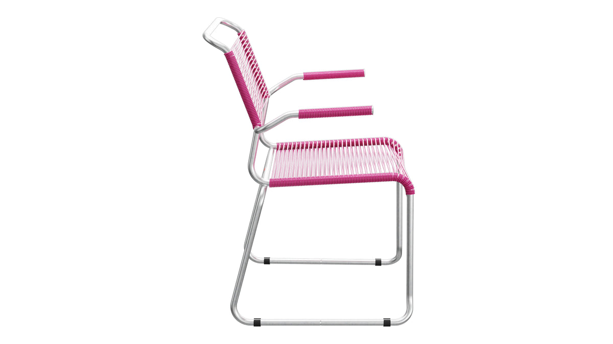 Säntis Spaghetti-Gartenstuhl mit Armlehne Kufen in Pink präsentiert im Onlineshop von KAQTU Design AG. Gartenstuhl mit Armlehnen ist von Schaffner
