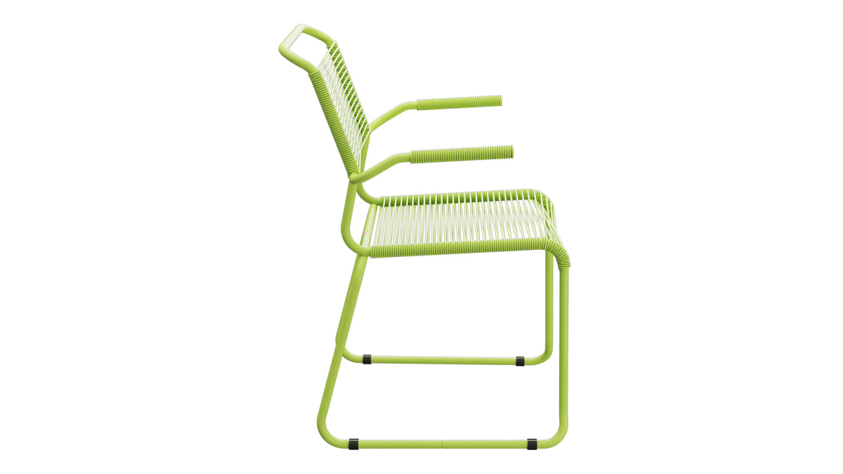 Säntis Spaghetti-Gartenstuhl mit Armlehne Kufen in Hellgrün präsentiert im Onlineshop von KAQTU Design AG. Gartenstuhl mit Armlehnen ist von Schaffner
