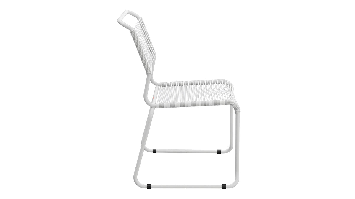 Spaghettistuhl Säntis mit Kufen in Weiss präsentiert im Onlineshop von KAQTU Design AG. Gartenstuhl ist von Schaffner