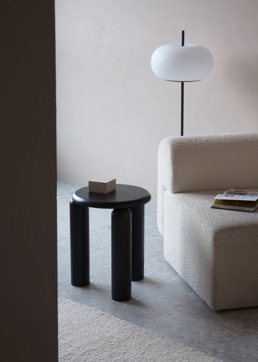 Neo NEO70 - Beistelltisch in Eiche Natur präsentiert im Onlineshop von KAQTU Design AG. Beistelltisch ist von Tamo