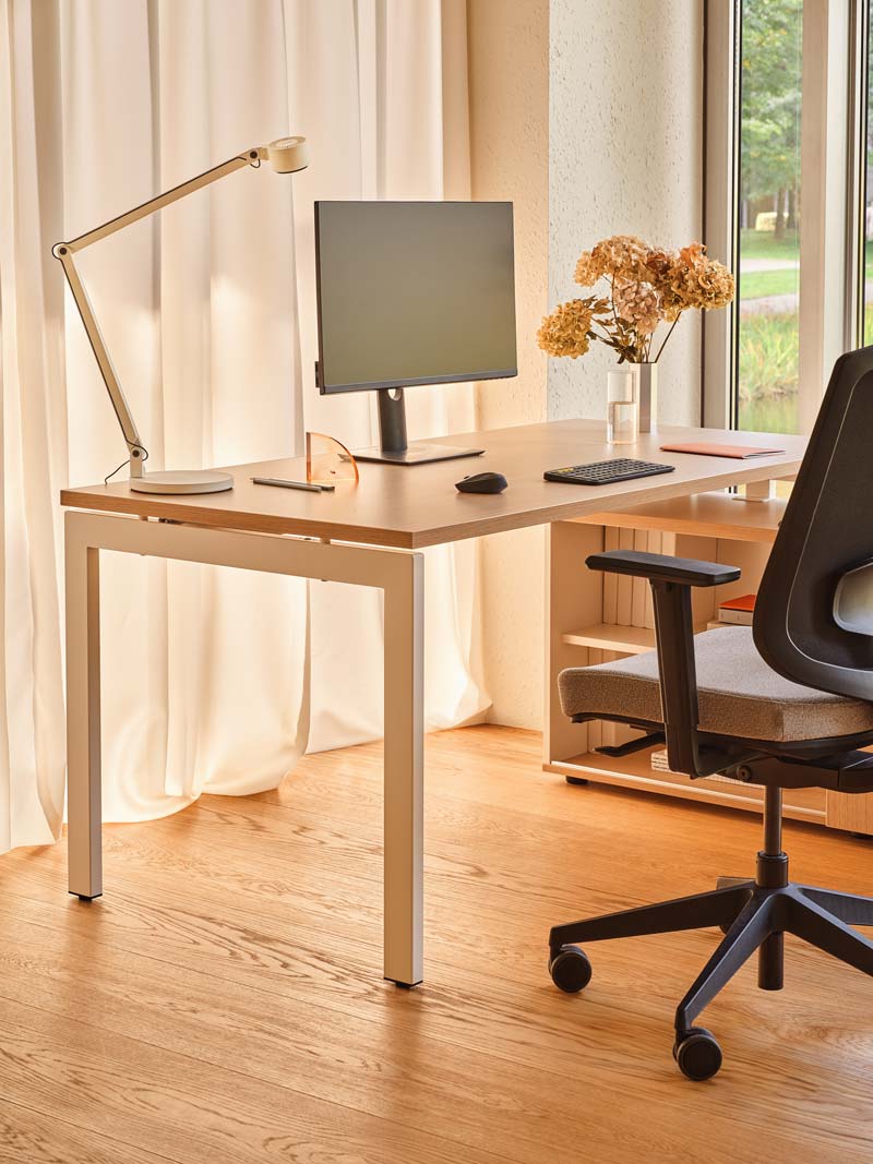 Sava SAVA - Bürostuhl in präsentiert im Onlineshop von KAQTU Design AG. Bürostuhl ist von Mdd