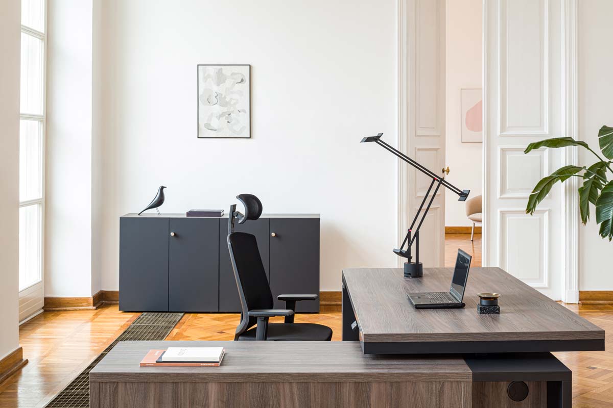 Sava SAVA - Bürostuhl in präsentiert im Onlineshop von KAQTU Design AG. Bürostuhl ist von Mdd