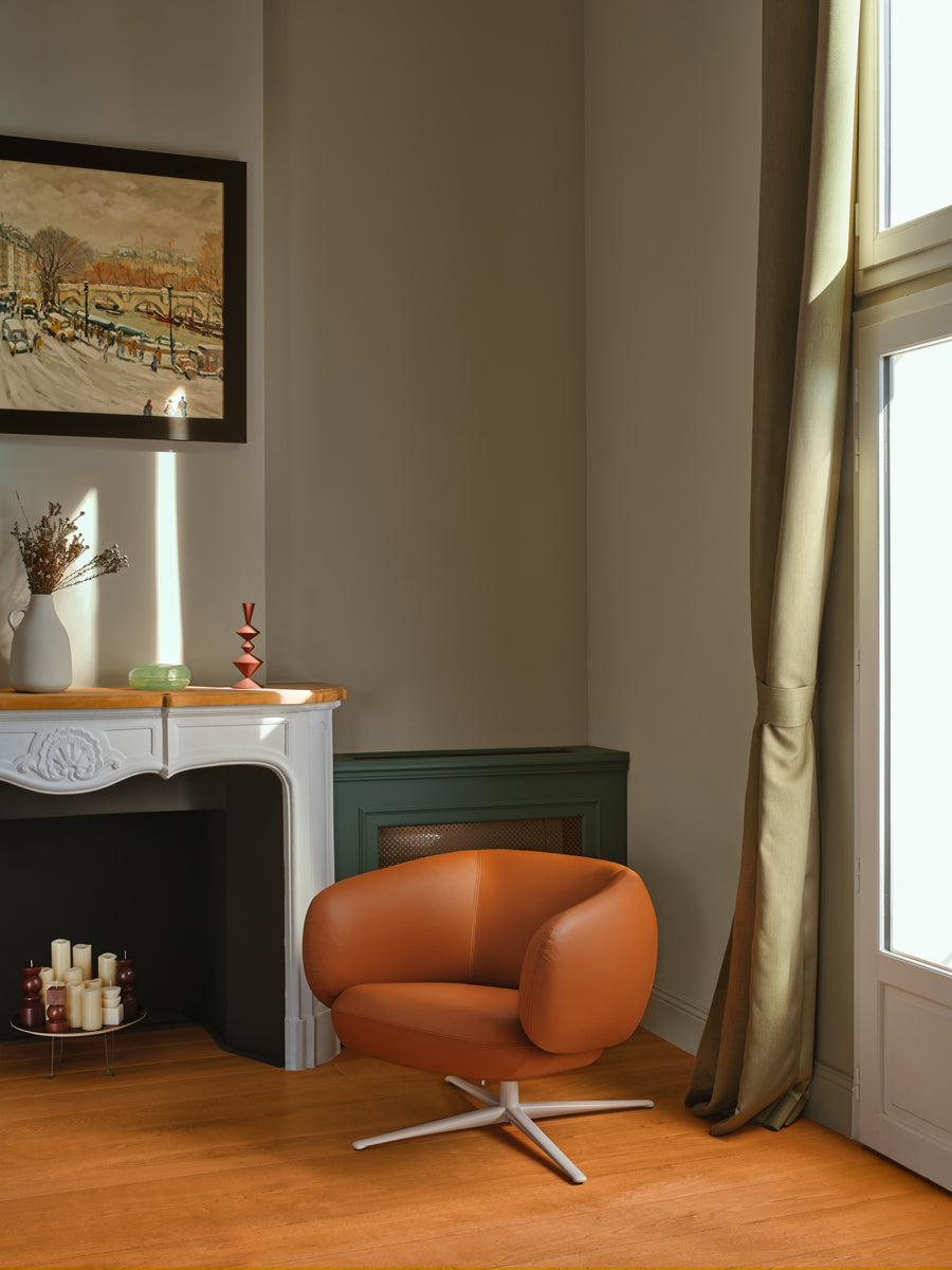 Grand Grace GRF01 - Sessel Drehbasis in Sepia präsentiert im Onlineshop von KAQTU Design AG. Drehsessel ist von Mdd