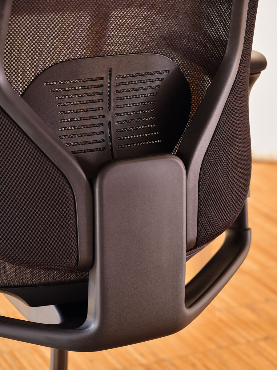 Iris IRS01 - Bürostuhl in präsentiert im Onlineshop von KAQTU Design AG. Bürostuhl ist von Mdd