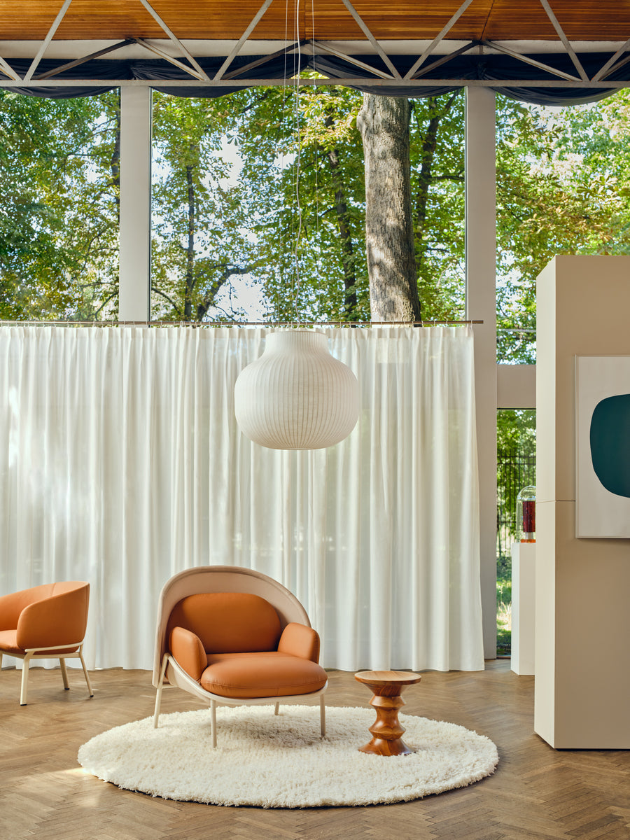 Mesh MF1M - Sessel in Ziegelrot präsentiert im Onlineshop von KAQTU Design AG. Sessel ist von Mdd