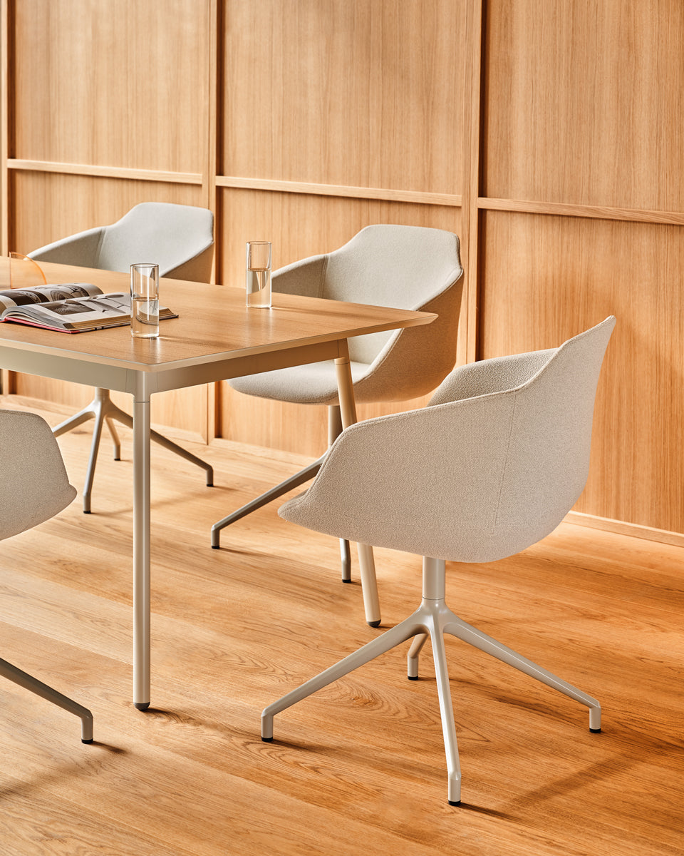 Ultra UFBP19K - Stuhl Drehbasis in Grau präsentiert im Onlineshop von KAQTU Design AG. Drehstuhl ist von Mdd