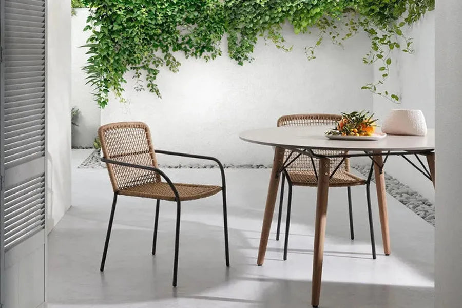 Die perfekten Gartenstühle für deinen Outdoor-Esstisch: Tipps und Inspirationen