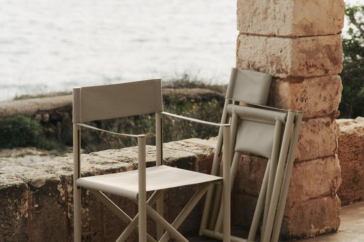 Frühling im Zuhause: Mit wenigen Tipps für mehr Licht, Ordnung und frische Akzente – ohne neue Möbel. So wirkt dein Zuhause sofort leichter!