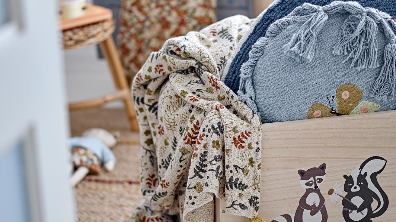 Haushaltshelfer & Aufbewahrung: stilvolle Aufbewahrungskörbe, Wäschekörbe, Wäscheständer, Reinigungszubehör, Reinigungsmittel und mehr für Ordnung zuhause.