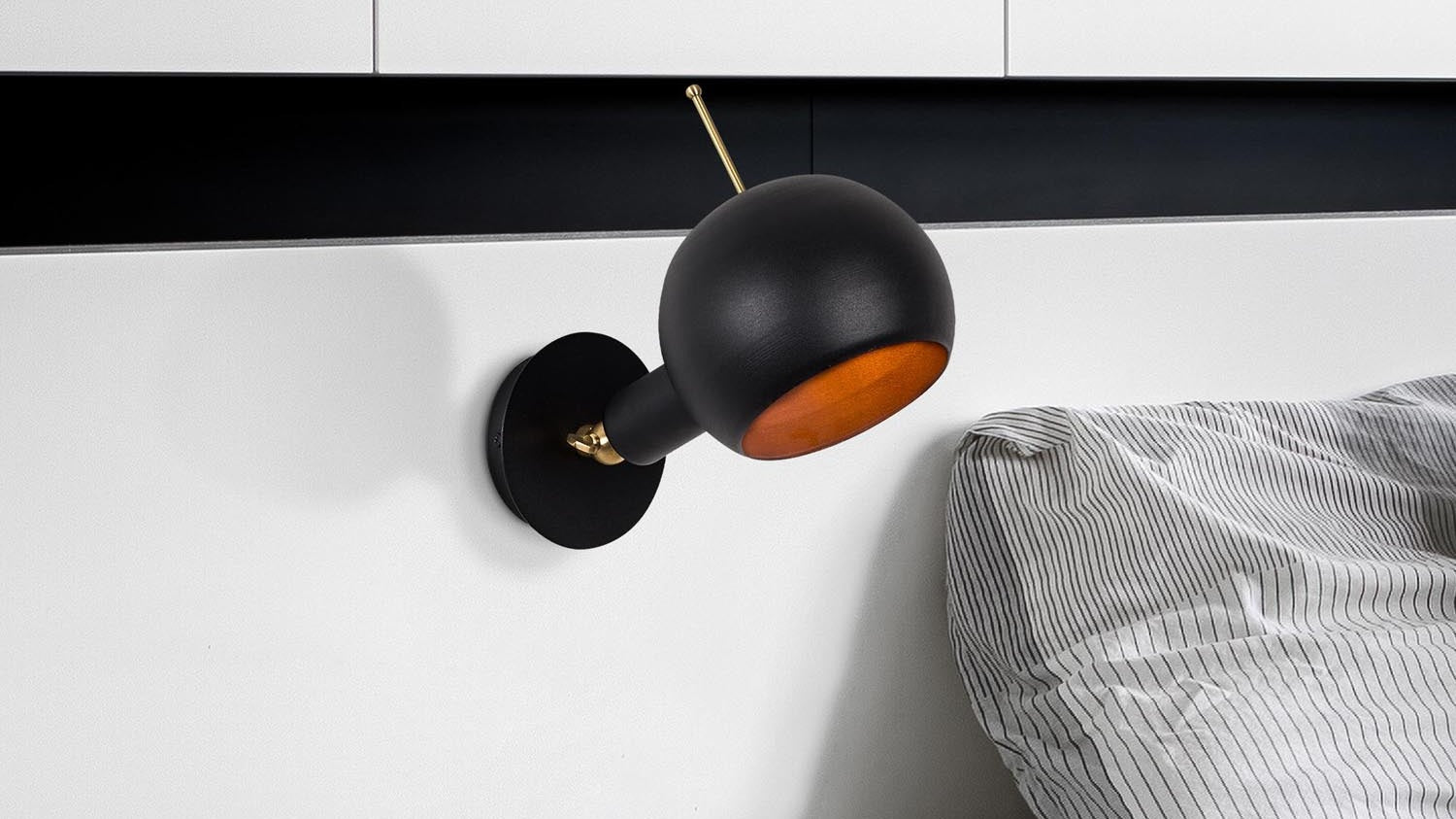 Tolle Leuchte von Opviq. Allgemein eine sehr tolle Marke mit vielen verschieden Leuchten. Stylisch, flexible und top Preis