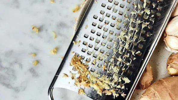 Entdecken Sie die Borgonovo Kollektion: italienische Glaskunst, hochwertige Gläser, Karaffen und Vasen, zeitloses Design, perfekte Ergänzung für jeden Anlass.