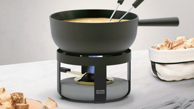Fondue-Set: Hochwertige Käse-, Fleisch- oder Schokoladenfondue-Sets mit Garnituren von Kisag, Boska oder Staub – ideal für Genussmomente zu Hause.