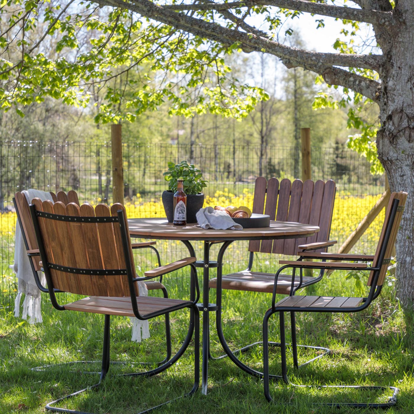 Moderne Gartengeräte für deinen Garten – stark, präzise, akkubetrieben