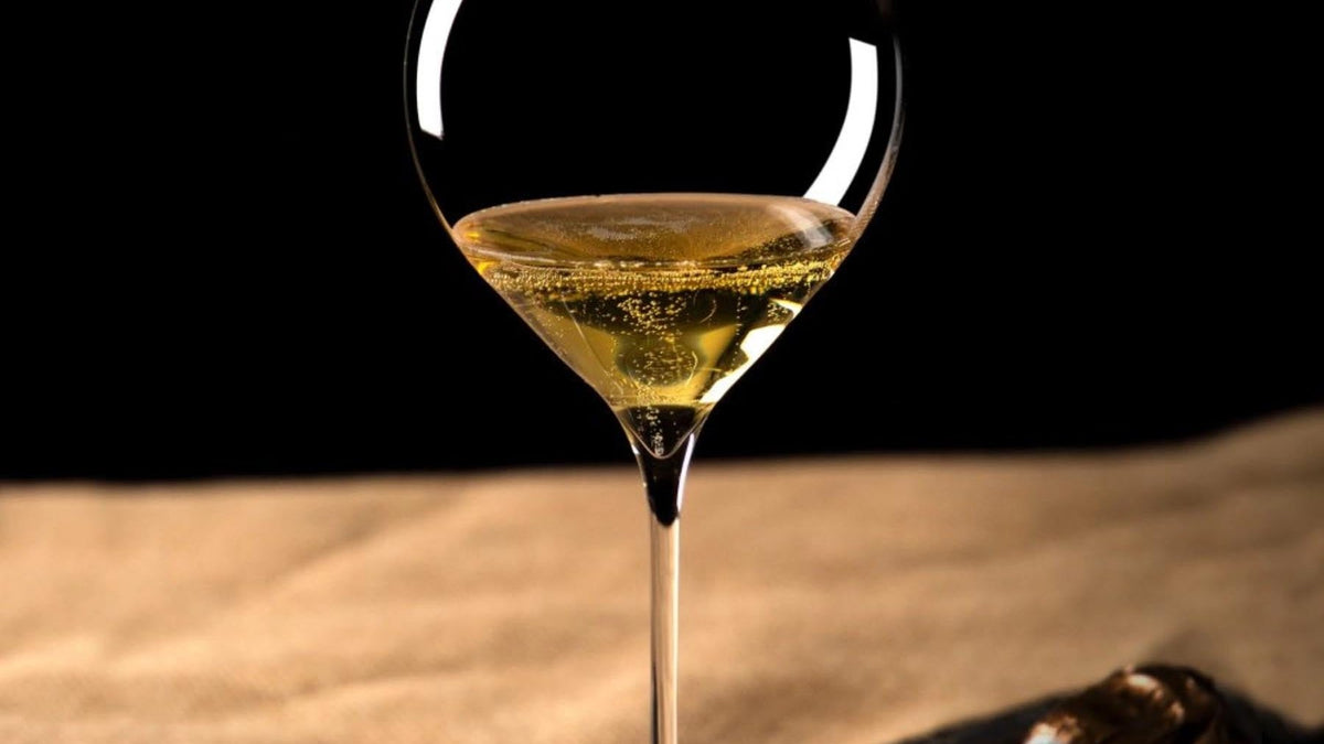 Champagnergläser und Weingläser der Serie Jamesse von Lehmann Glass aus transparentem Glas