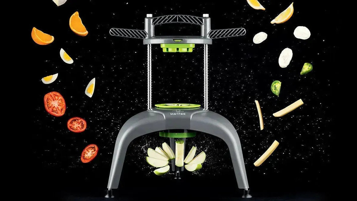 Entdecken Sie die Matfer Kollektion: Hochwertiges französisches Kochgeschirr, ideal für Backen, Kochen und Servieren. Qualität und Tradition vereint!