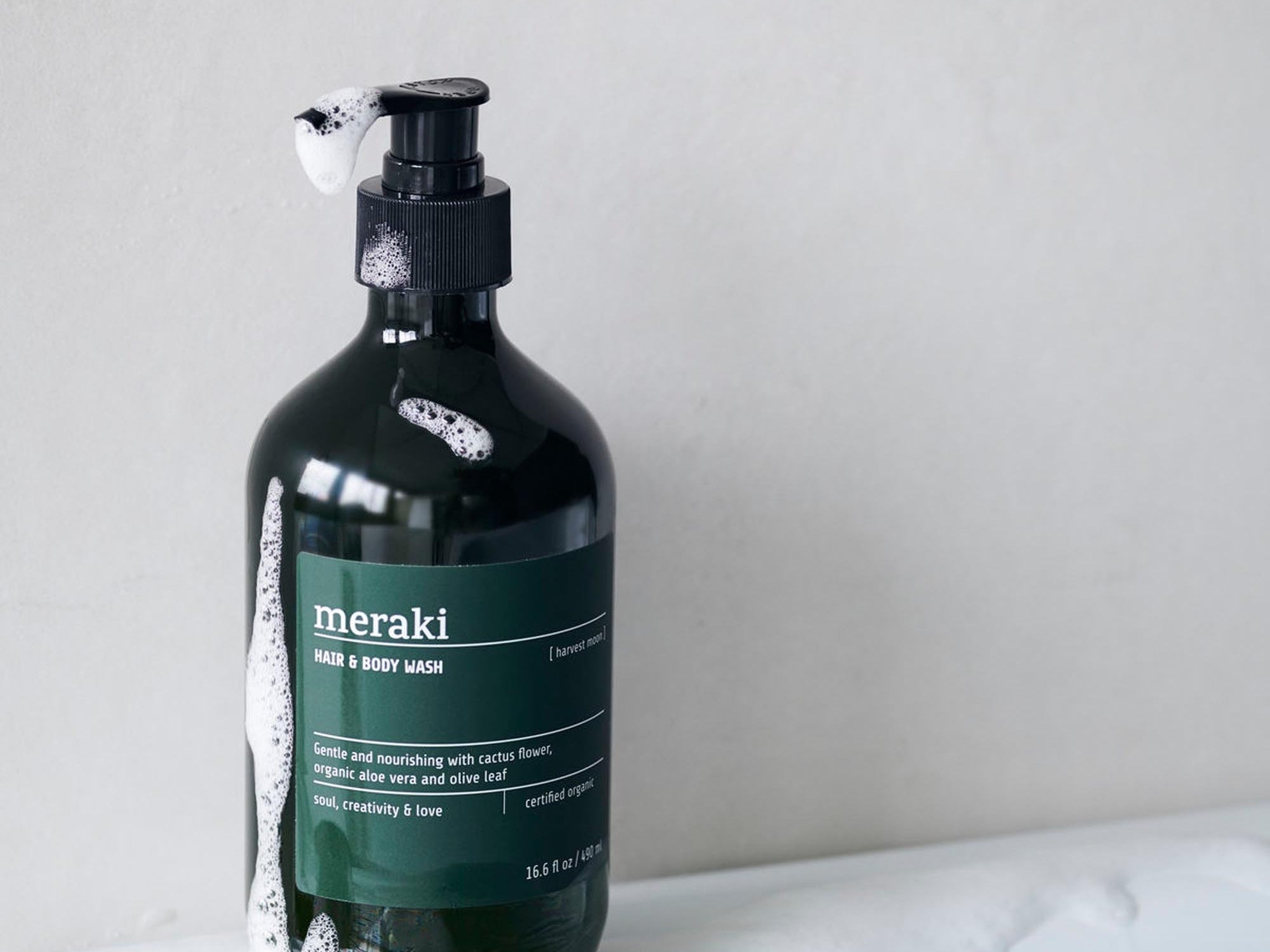 Entdecke die Meraki Kollektion: Hochwertige Wellness- und Pflegeprodukte mit natürlichen Inhaltsstoffen, skandinavischem Design und nachhaltiger Funktionalität.