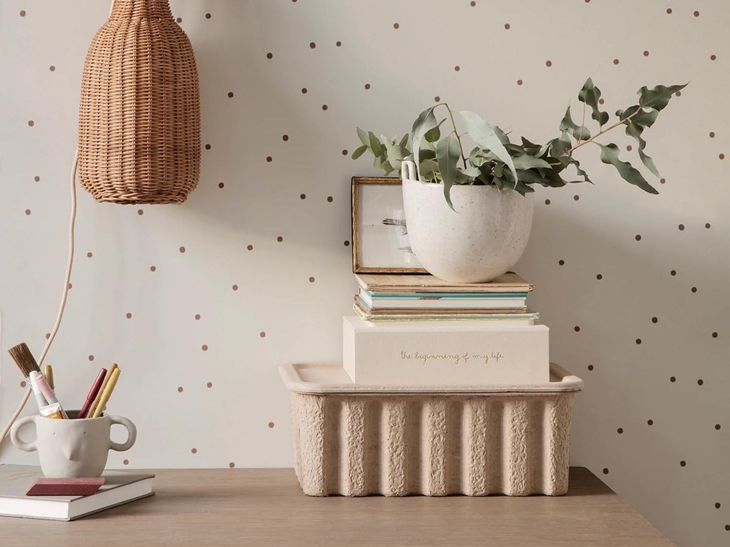 Entdecken Sie die exklusive KAQTU Tapetenkollektion mit vielfältigen Designs, hochwertigen Materialien und individuellen Gestaltungsmöglichkeiten für Ihr Zuhause.