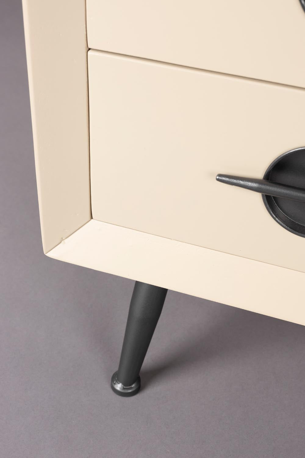 Edson Cabinet: Stilvoller Stauraum mit Holz und Metall, ideal für modernes Wohnen.
