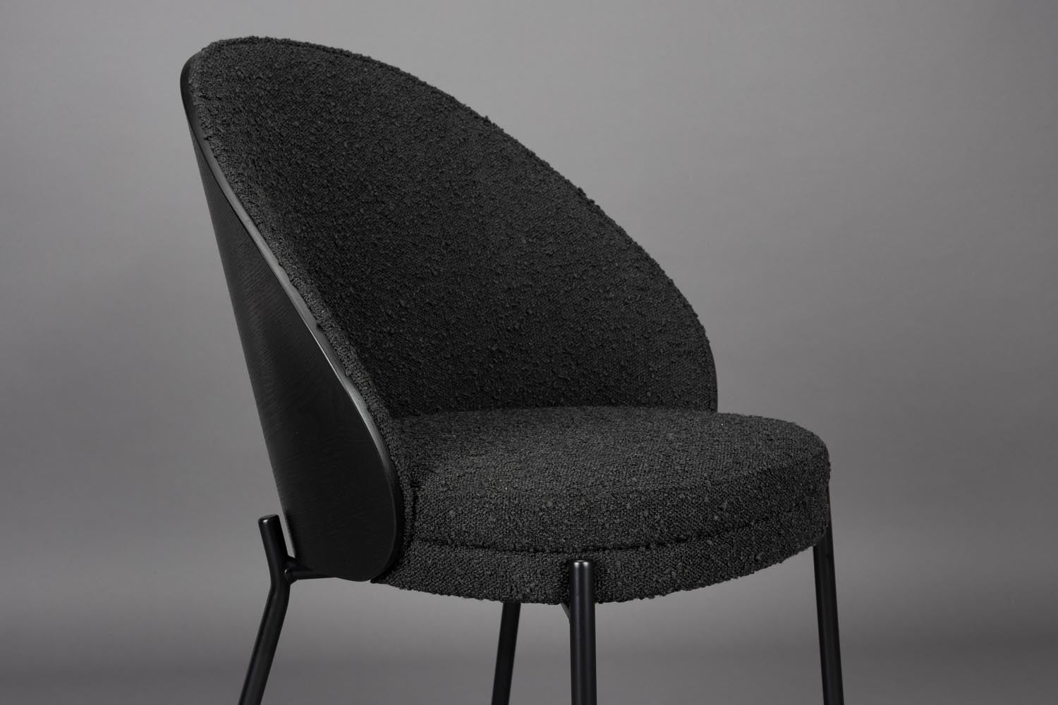 Eleganter Rodin Bouclé-Stuhl: Perfekte Ergänzung für Ihr Interieur.