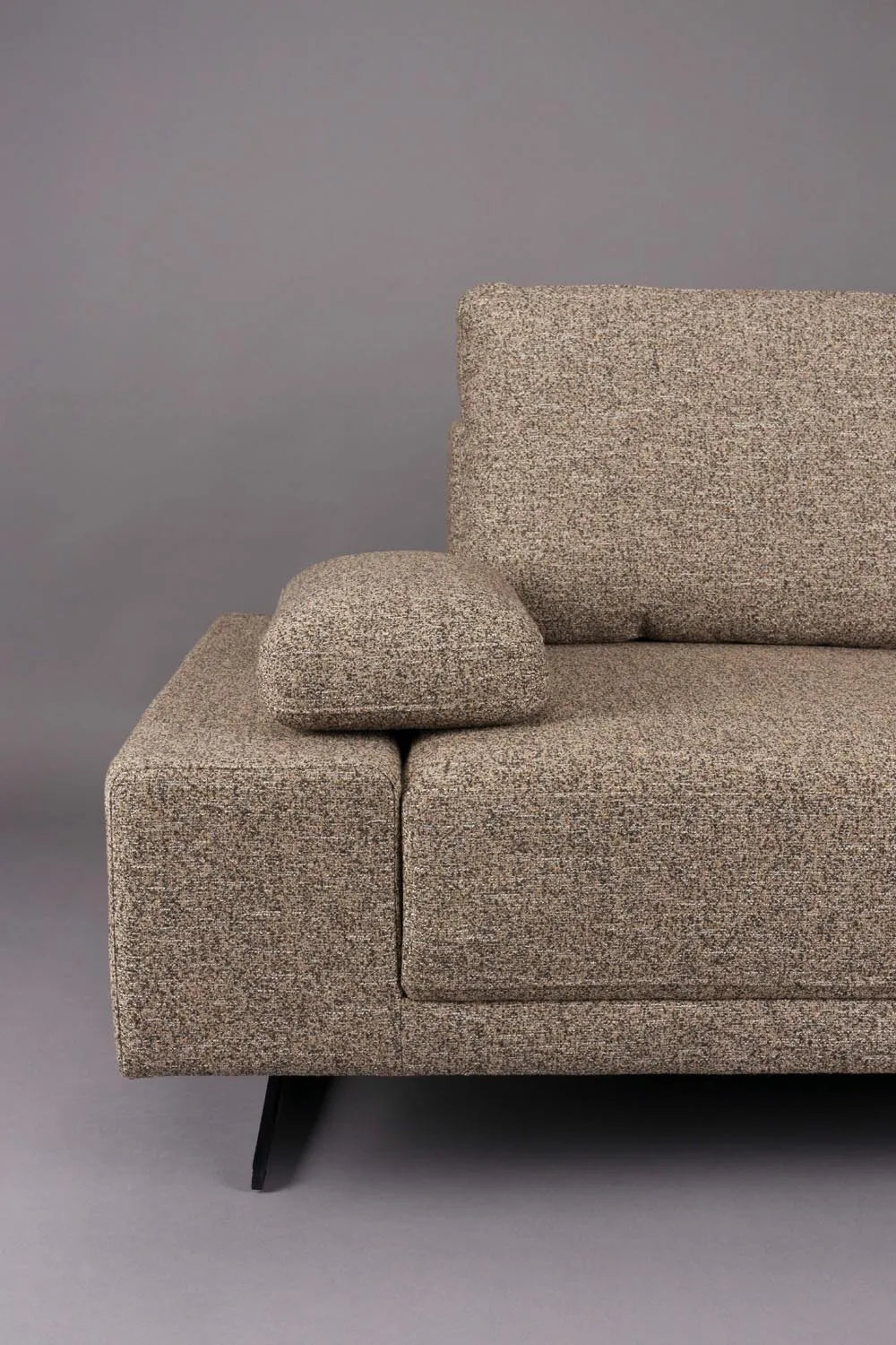 Dutchbone Shelly Sofa: Stilvolle rechte Chaise für zeitlose Eleganz.