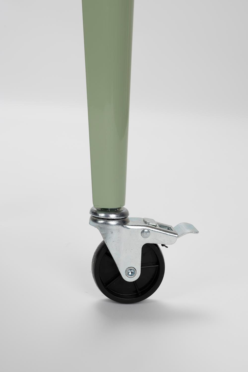 Zuiver Cooler: Elegante Mobilität für erfrischende Momente überall.