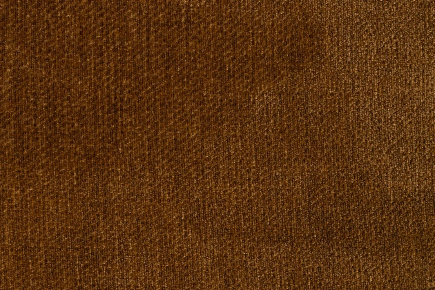Der Loungesessel Radley von Dutchbone vereint Komfort und Stil mit weichen Kissen und eleganten Holzbeinen für Ihr Zuhause.